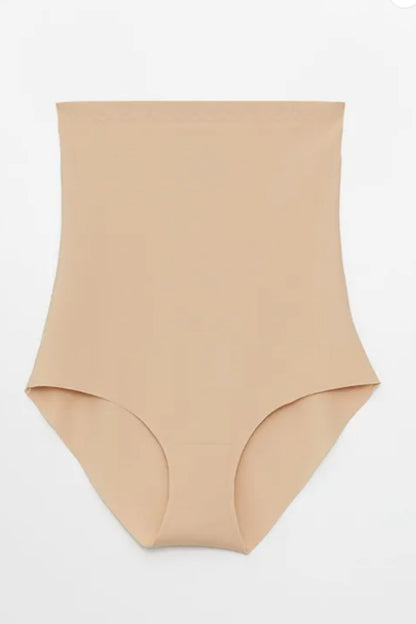 Lazer Kesim İz Yapmayan Külot Korse – Dikişsiz, İncelten ve Sıkılaştırıcı Görünmez Korse | Günlük Kullanım İçin