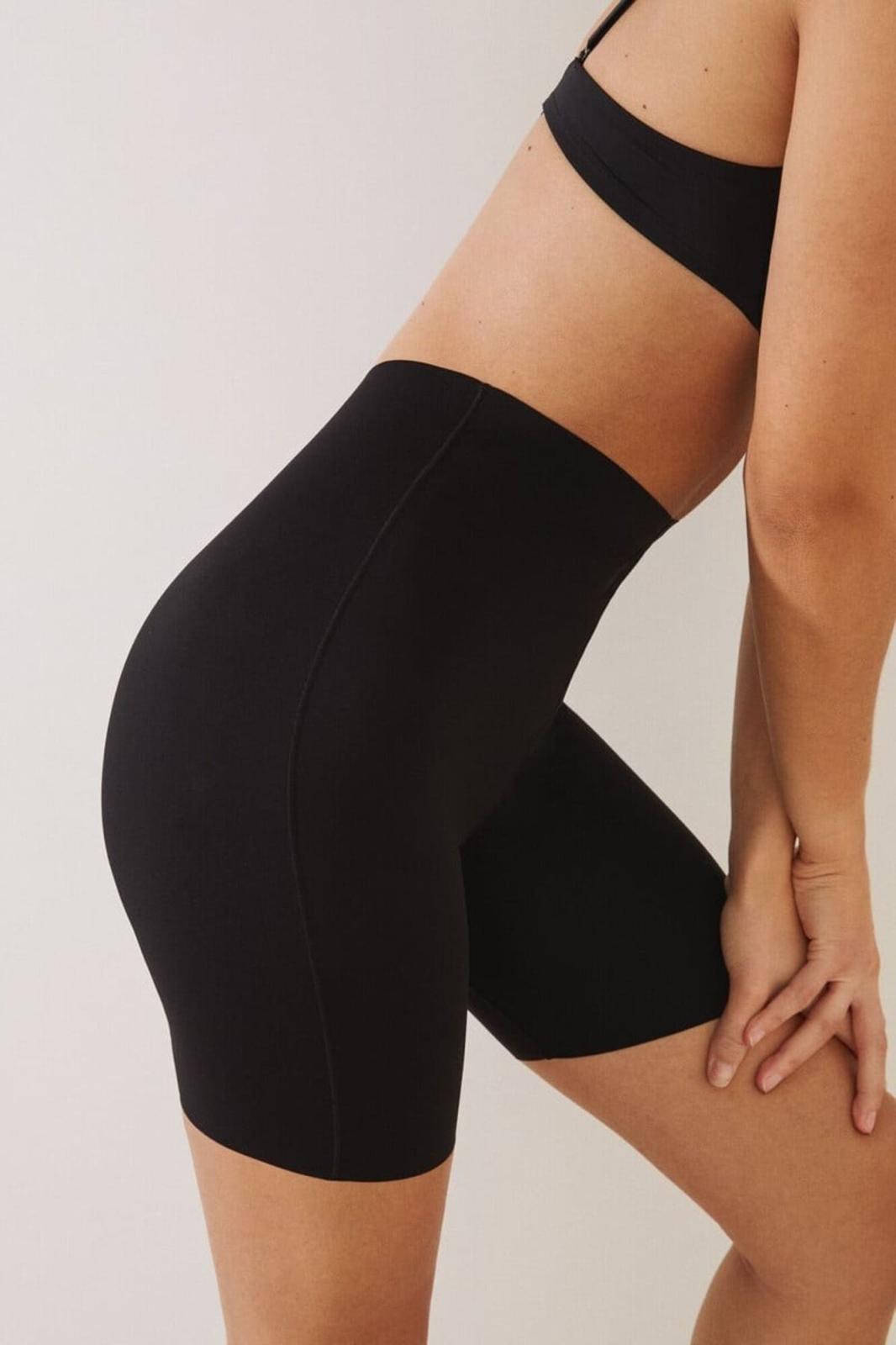 Lazer Kesim İz Yapmayan Şort Korse – Dikişsiz, Toparlayıcı ve Görünmez Korse | Günlük Kullanıma Uygun